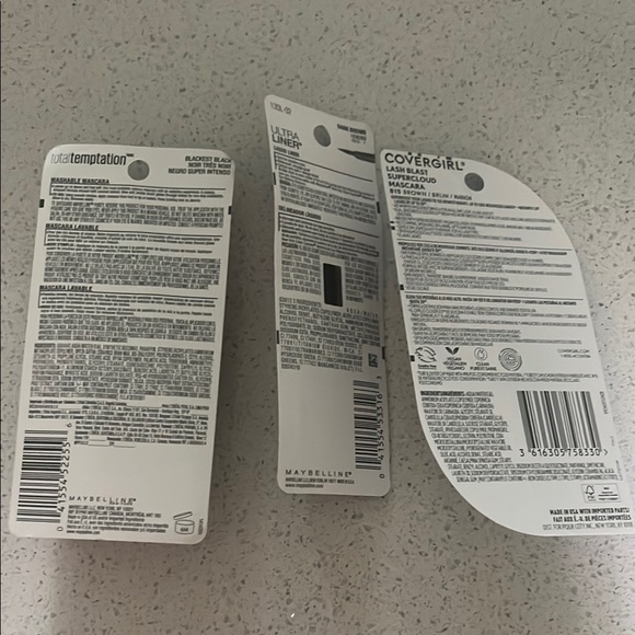 Maybelline Total Temptation Mascara and Ultra Liner Set - Picture 3 of 3